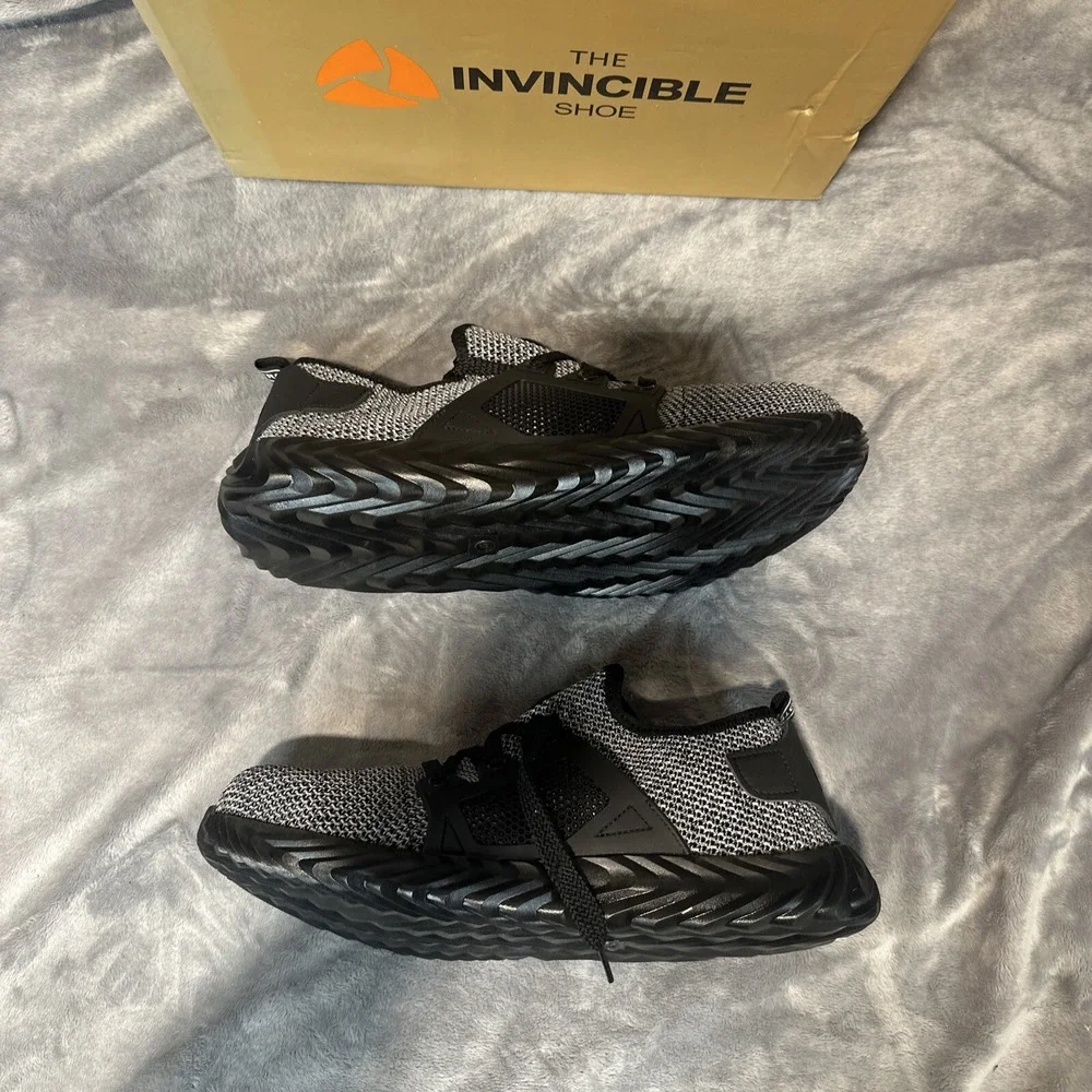 THE INVINCIBLE SHOE DEFENDER 703 US MENS SIZE 12.5 Steel toe